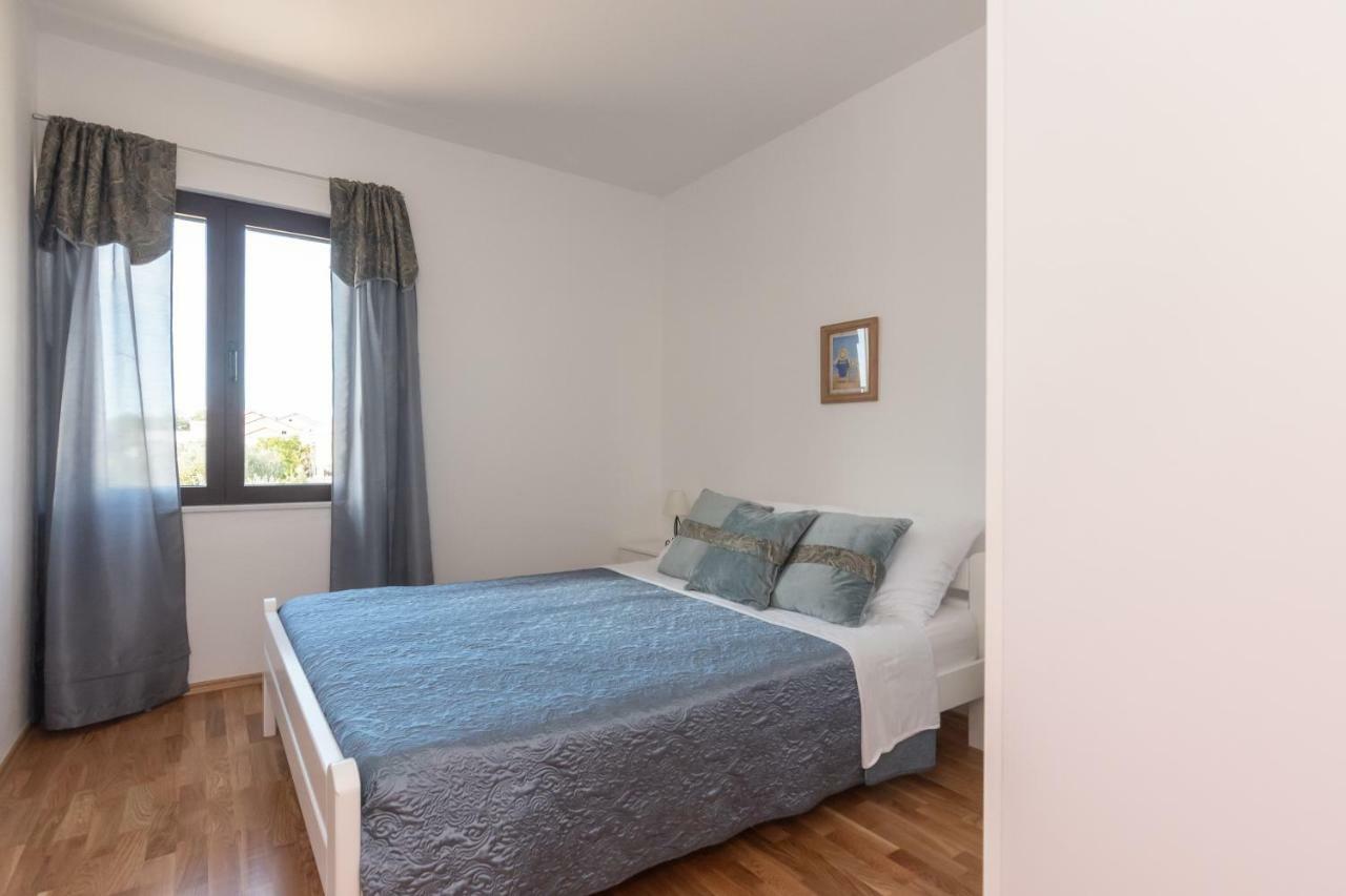 Apartman Lipotica Diklo 扎达尔 外观 照片